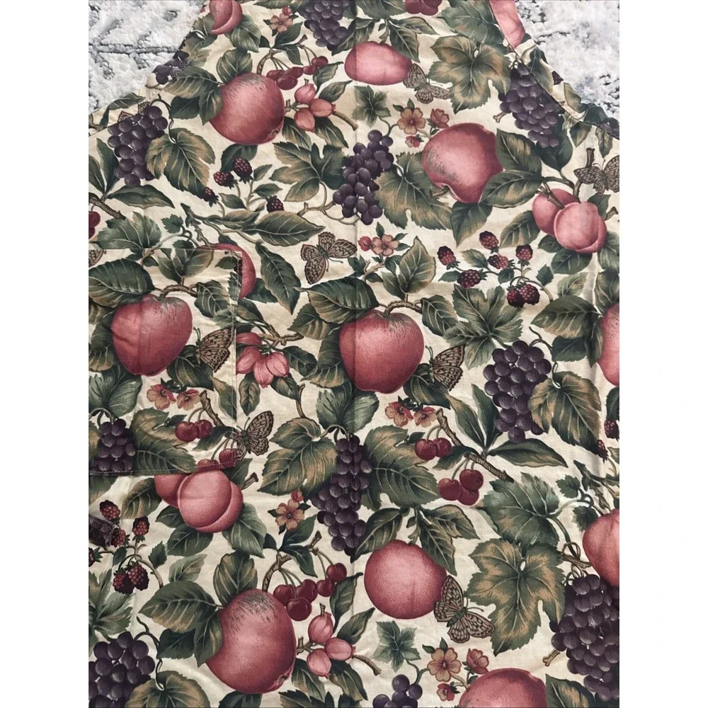 Handmade Adult Apron Fruit And Butterfly's 🦋🍑🍎 Cottage